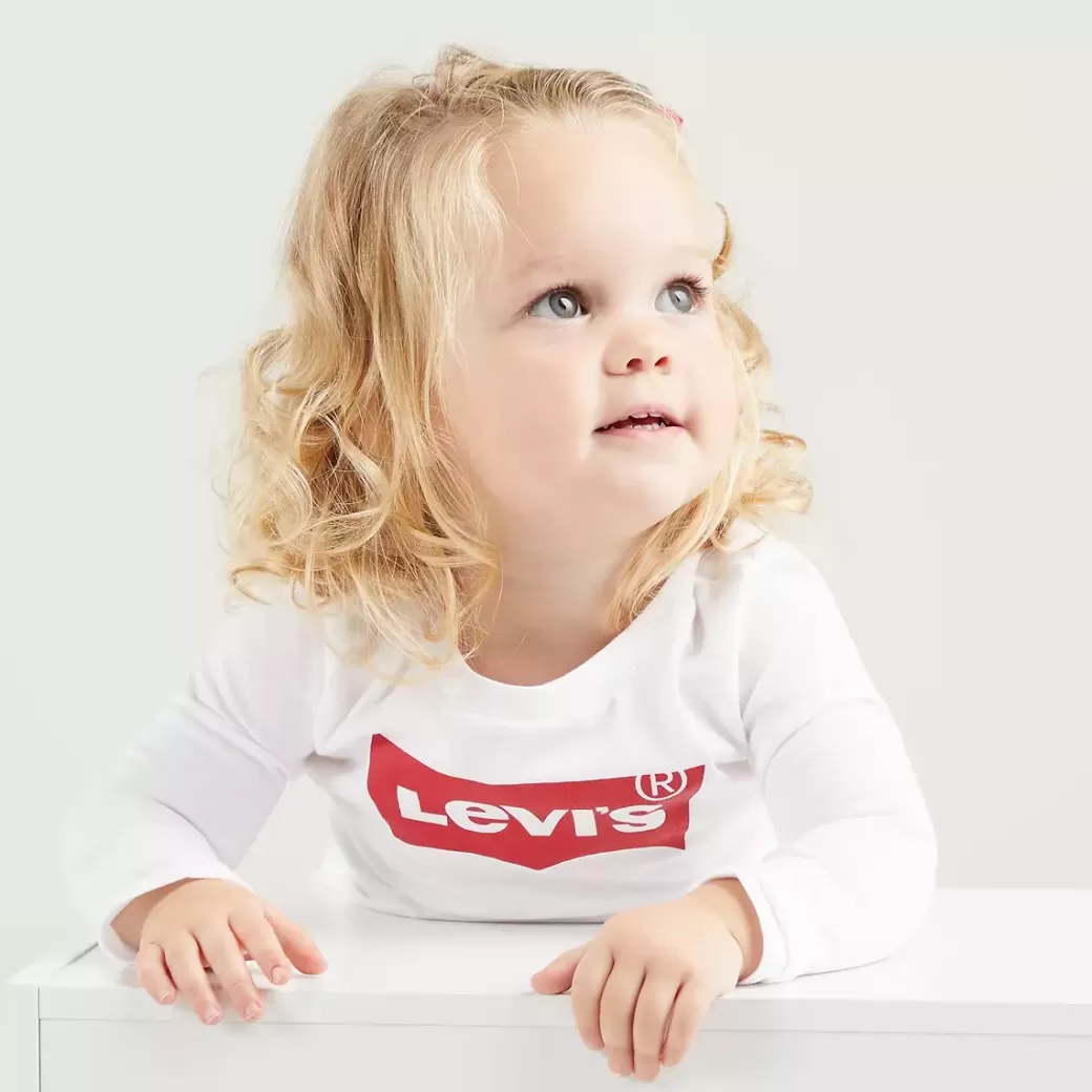 Levi's Batwing T-Shirt For Bebisar Best Sale