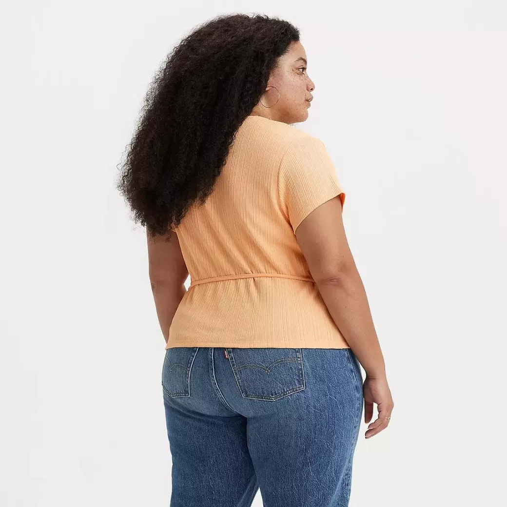 Levi's Dry Goods Pointelle Wrap-T-Shirt (Plusstorlek) Shop