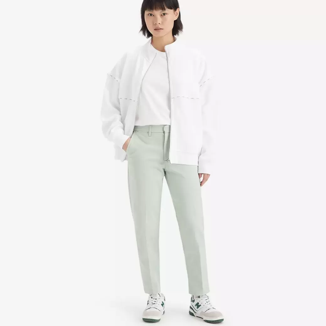 Levi's Essential Chino Discount