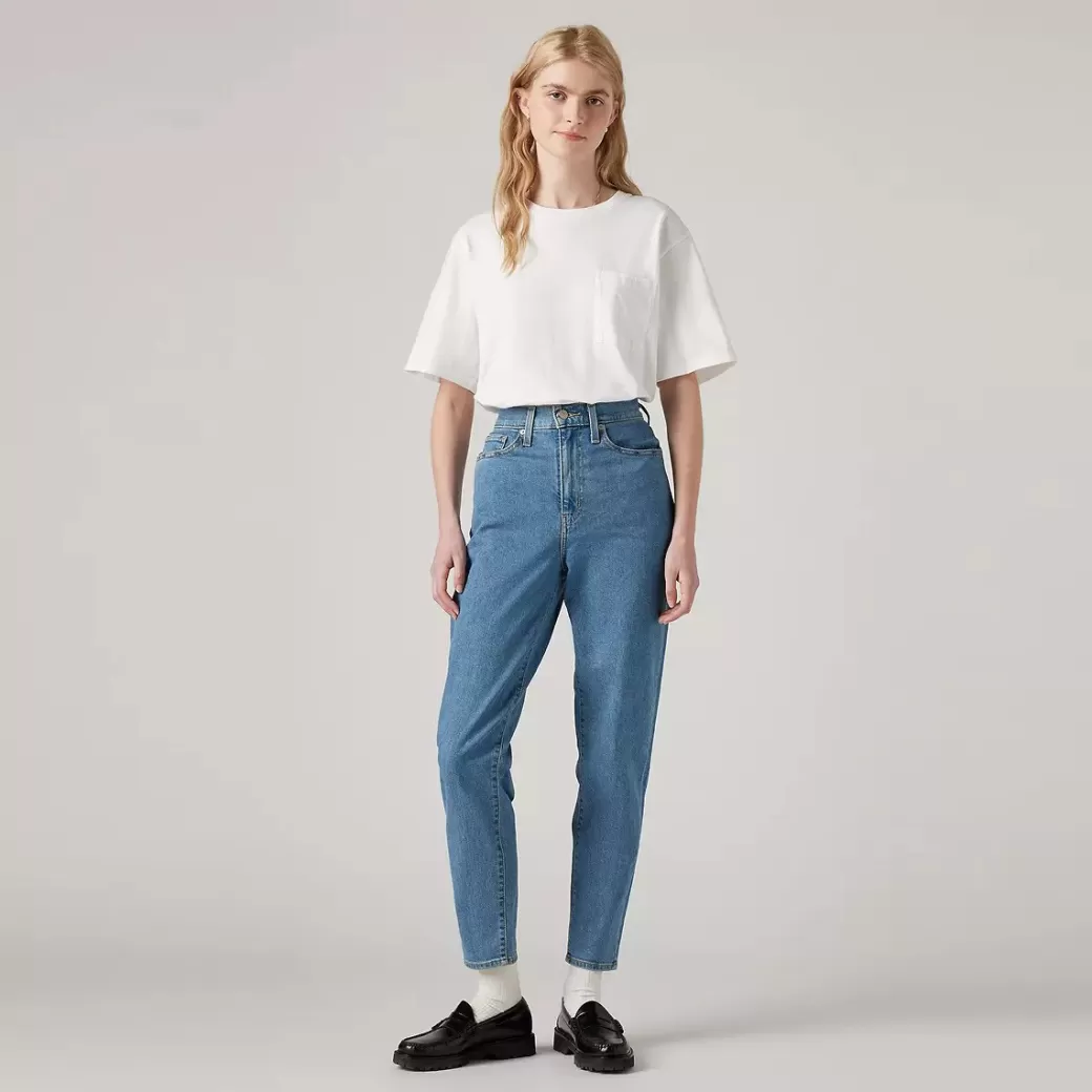 Levi's High-Raise Mom Jeans New