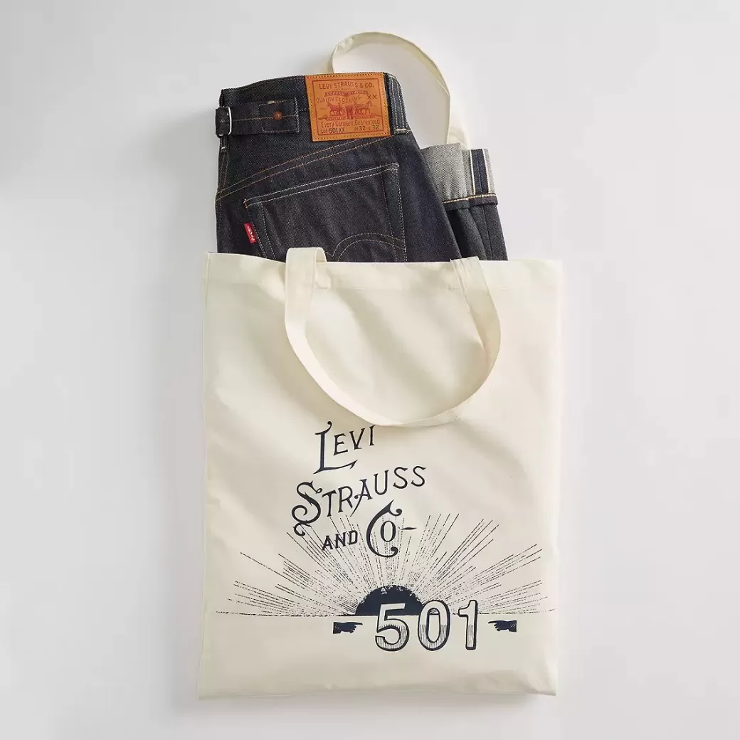 Levi's ® Vintage Clothing 1937 501® Jeans Hot
