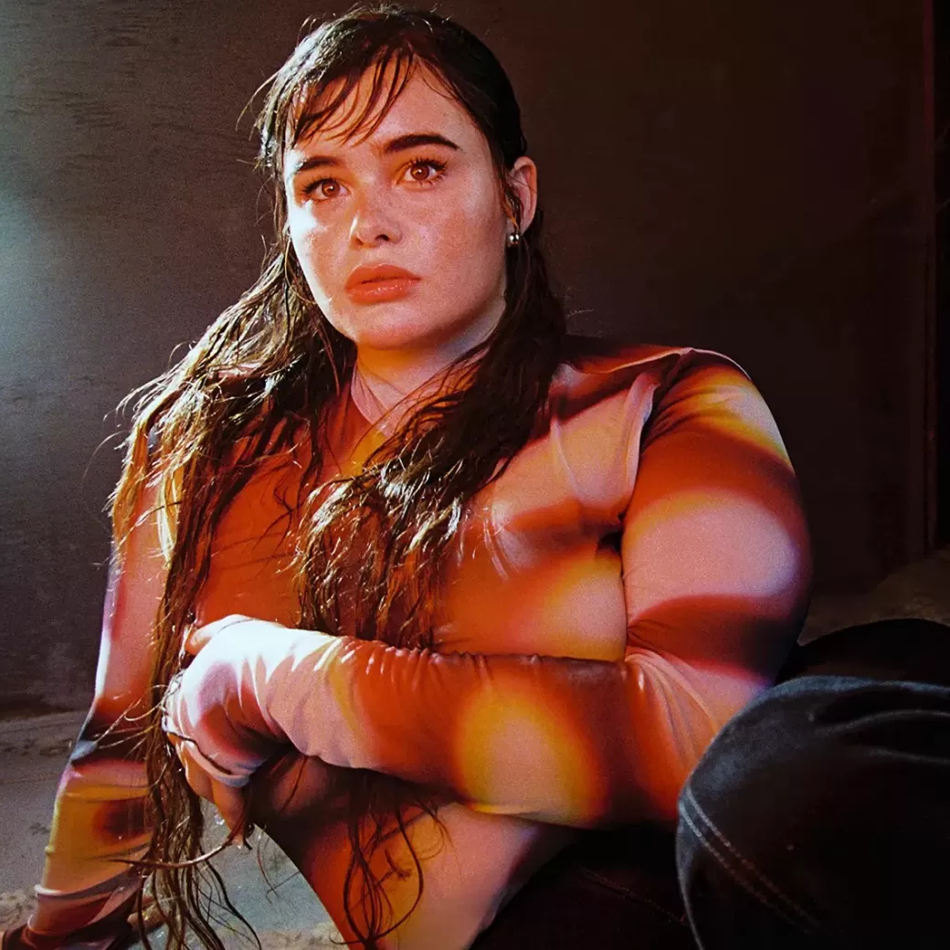 Levi's ® X Barbie Ferreira Tajt Topp Store