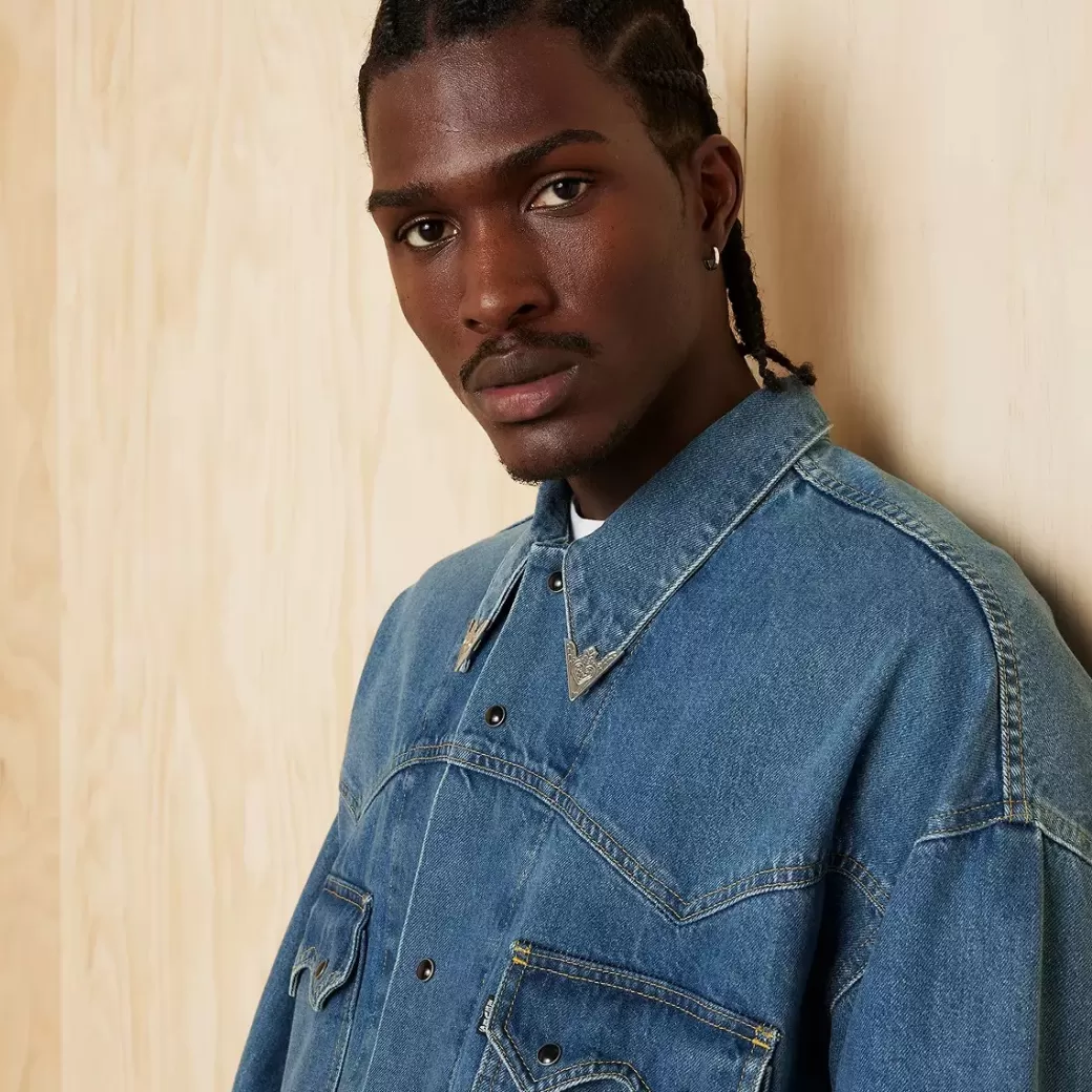 Levi's Lightweight Truckerjacka I Westernstil Online