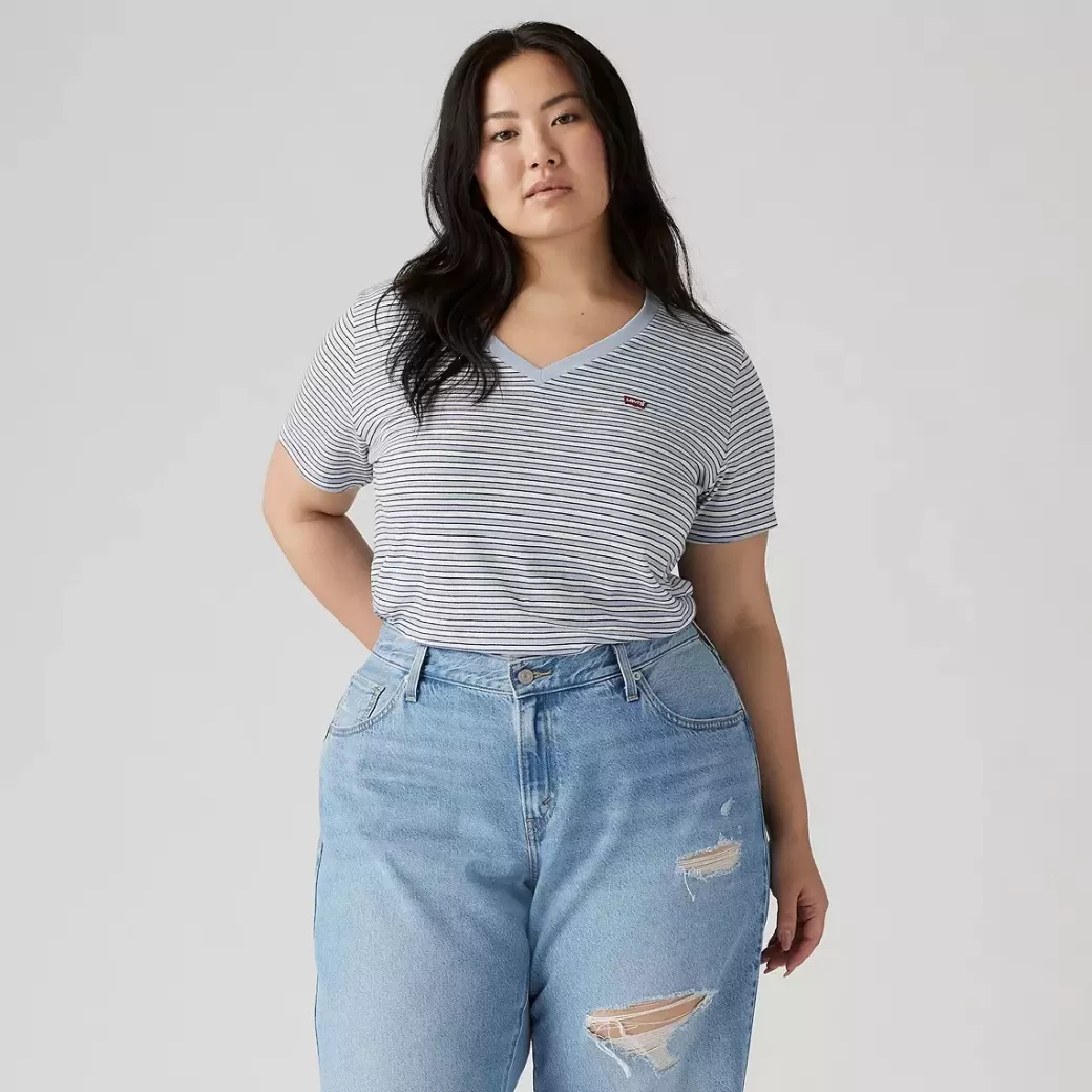 Levi's The Perfect V-Neck-T-Shirt (Plusstorlek) Hot